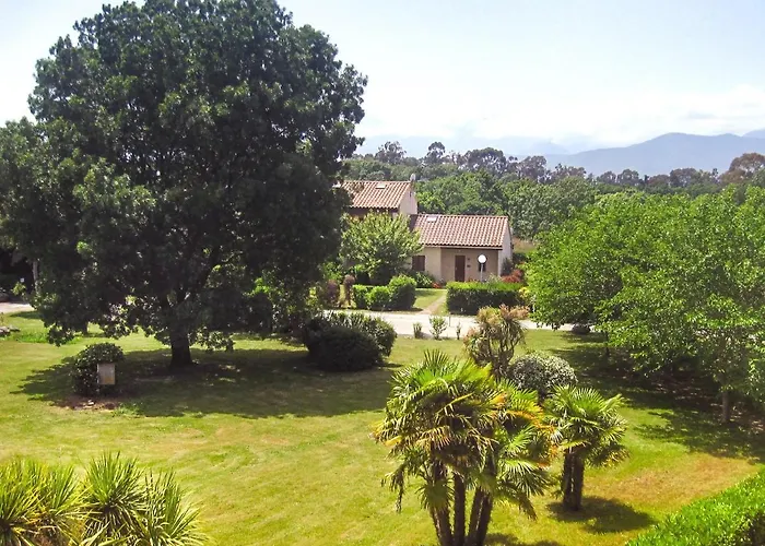 Marina Corsa Three 150 M From The - Ghisonaccia