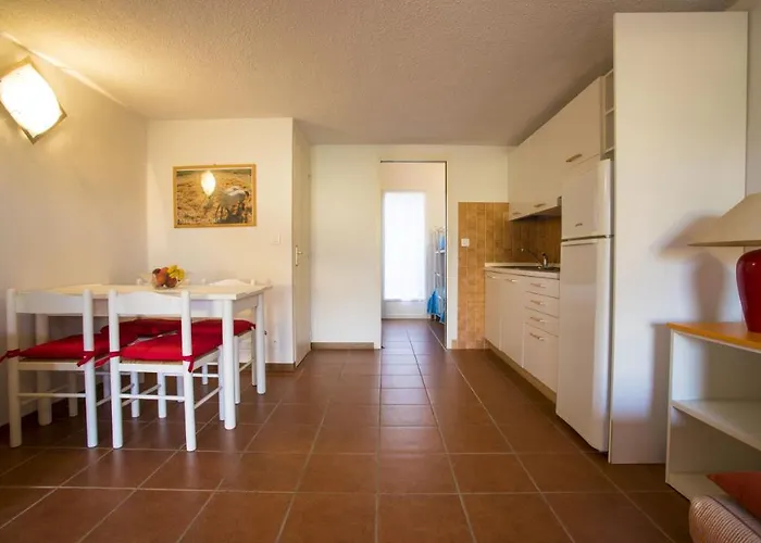 Apartman Marina Corsa Three 150 M From The - *