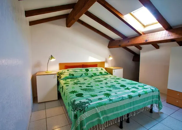 Apartman Marina Corsa Three 150 M From The - *